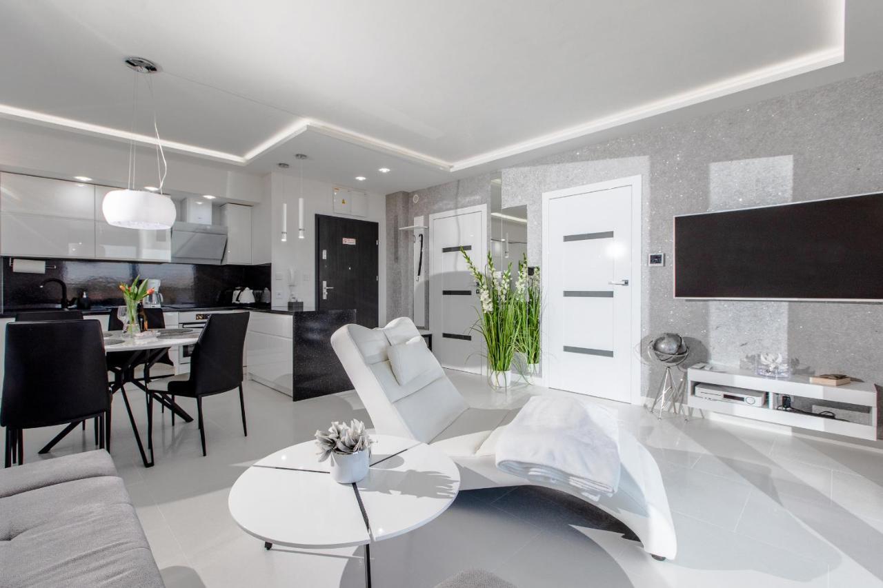 Apartament Luksusowy 23 Gardenia Dziwnow Z Widokiem Na Morze Epapartamenty 외부 사진