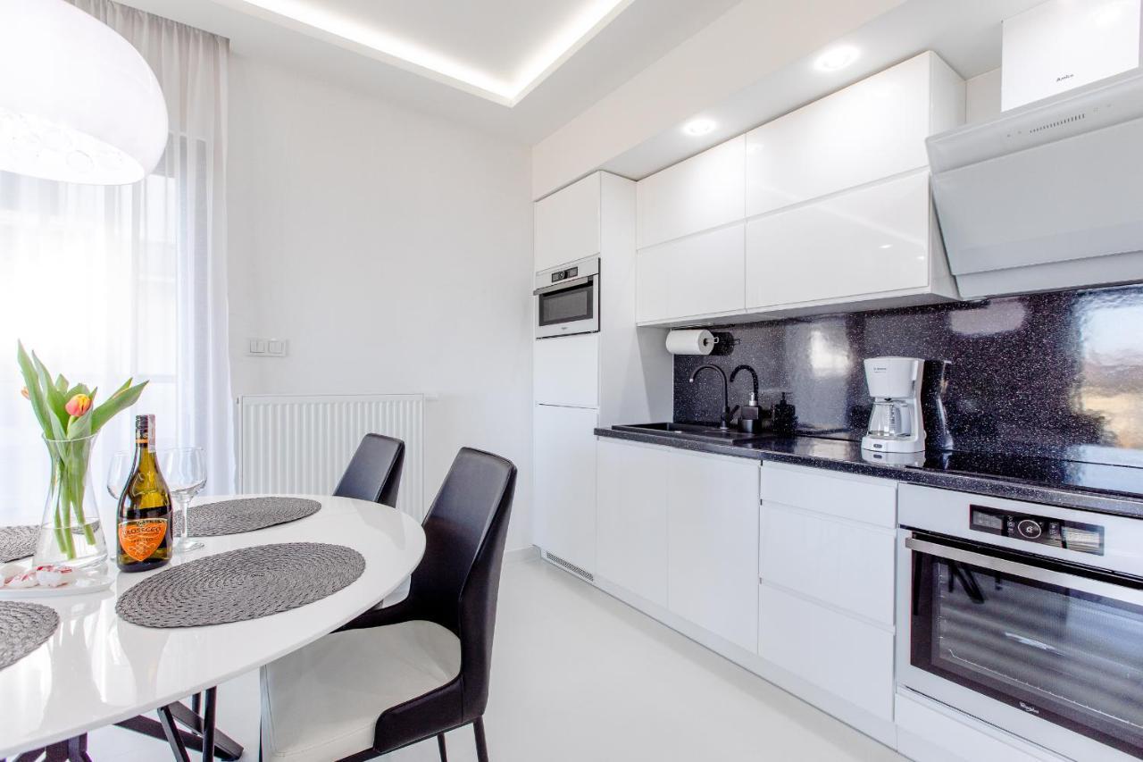 Apartament Luksusowy 23 Gardenia Dziwnow Z Widokiem Na Morze Epapartamenty 외부 사진